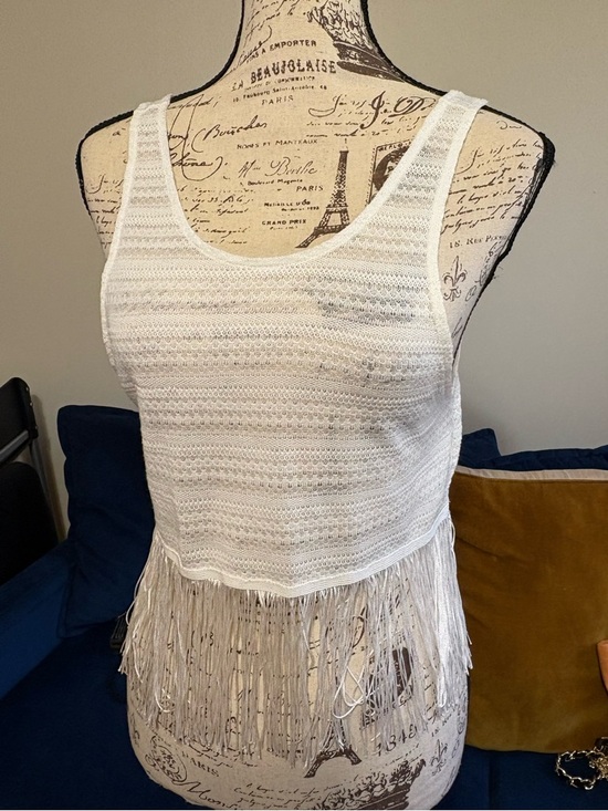 Festival White Cropped Crochet Fringe Tank by H&M - Picture 2 of 4